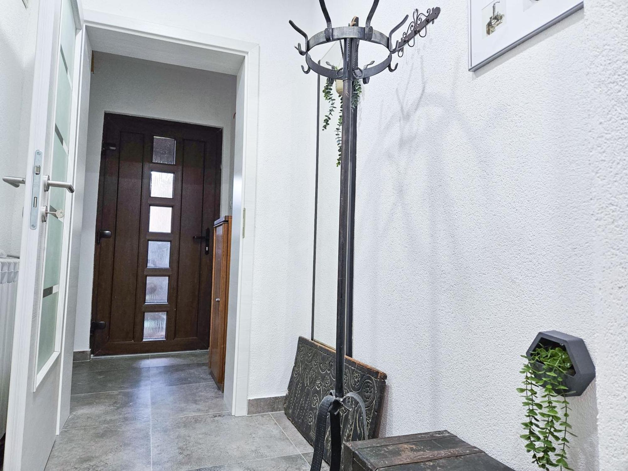 Ludwigs Apartment ซาราเยโว ภายนอก รูปภาพ